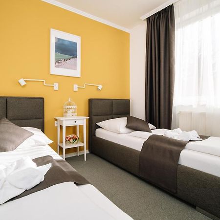Topaz Apartmanhazak Balatongyorok Ngoại thất bức ảnh