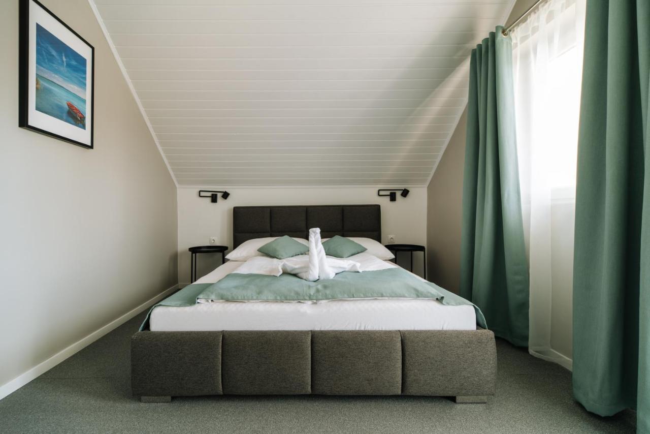 Topaz Apartmanhazak Balatongyorok Ngoại thất bức ảnh