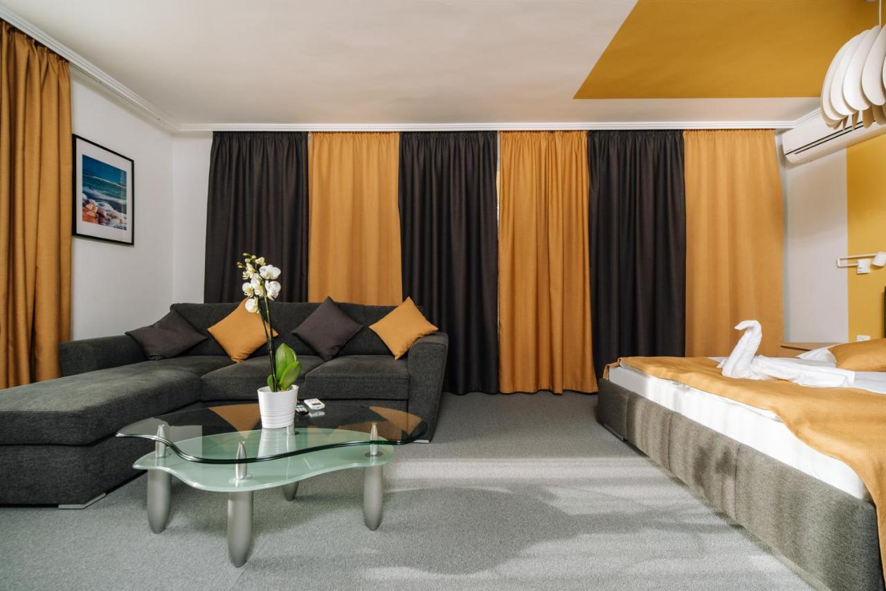Topaz Apartmanhazak Balatongyorok Ngoại thất bức ảnh